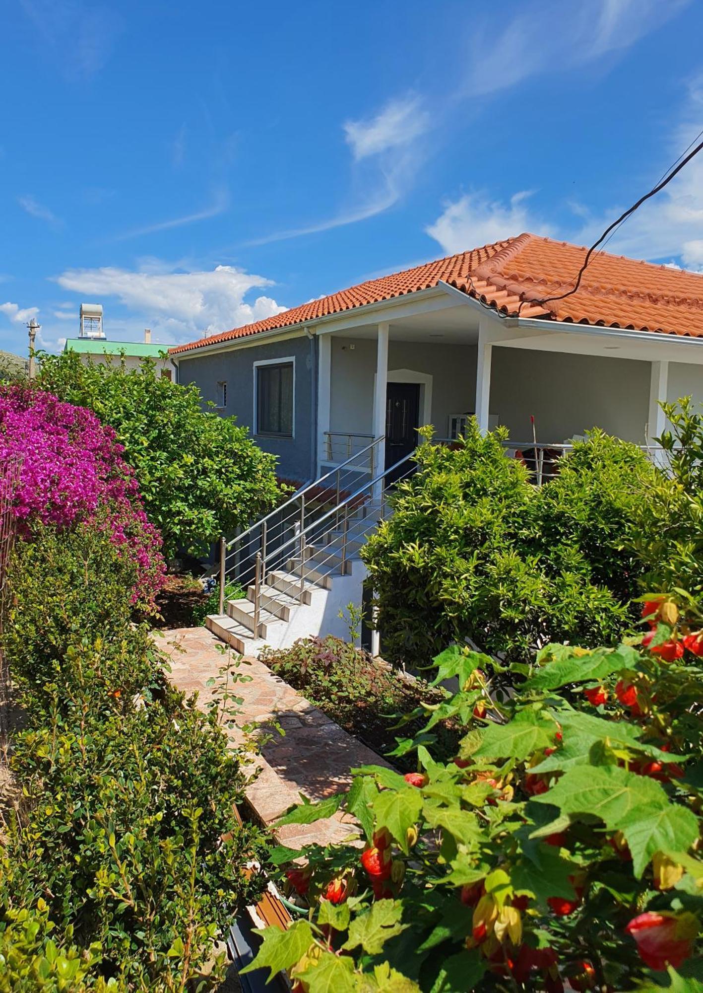 Akeron'S Rooms Sarandë Exteriér fotografie